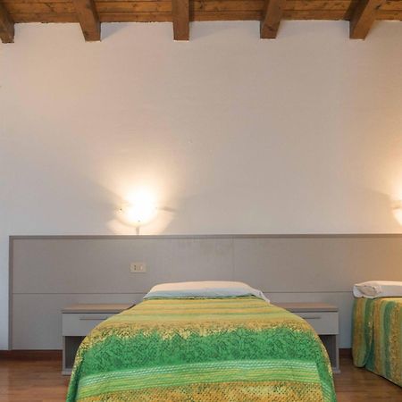 Ristorante Albergo Al Donatore Teor Екстер'єр фото