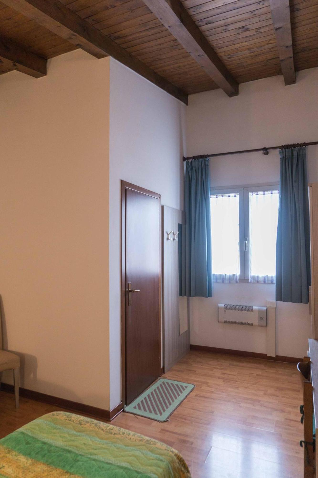 Ristorante Albergo Al Donatore Teor Номер фото