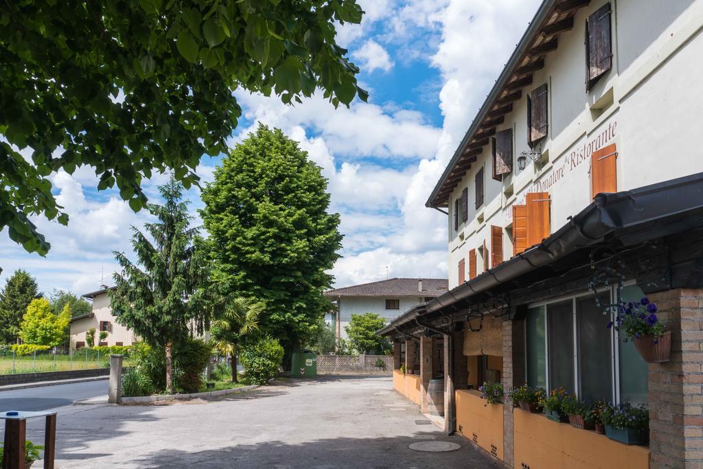 Ristorante Albergo Al Donatore Teor Екстер'єр фото