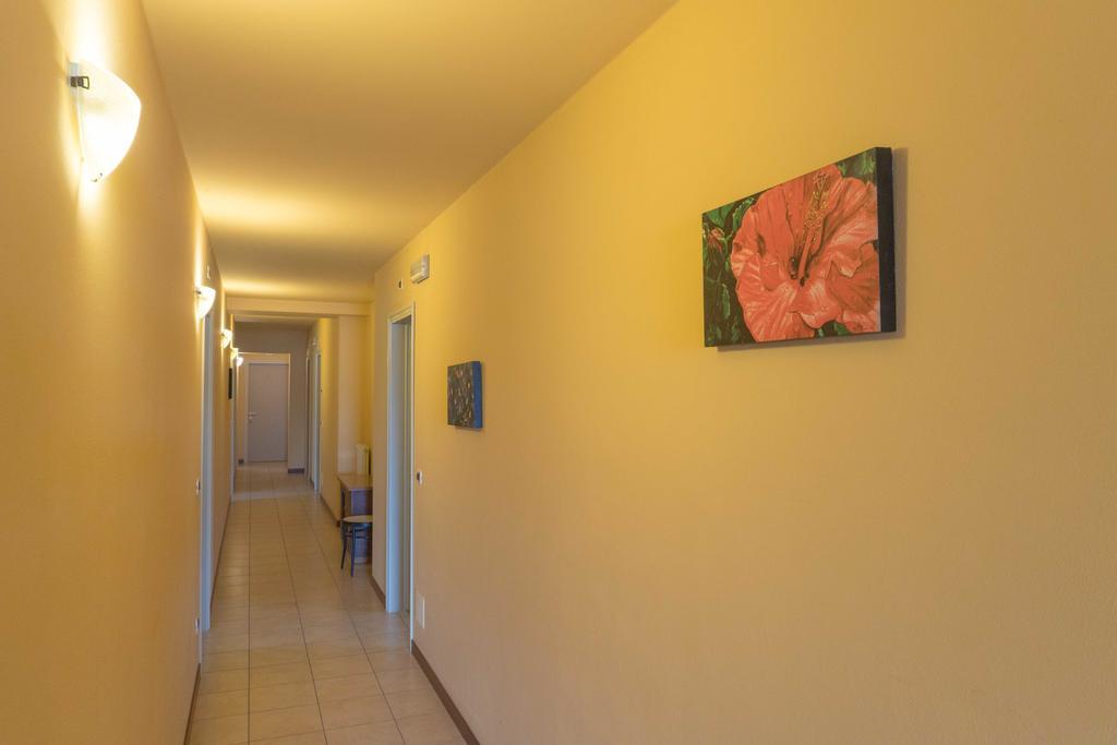 Ristorante Albergo Al Donatore Teor Екстер'єр фото